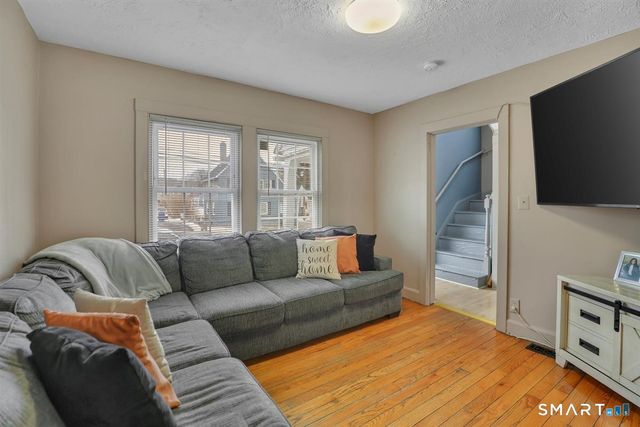 11 Welles Street, Waterbury, CT 06706