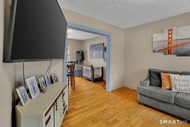 11 Welles Street, Waterbury, CT 06706