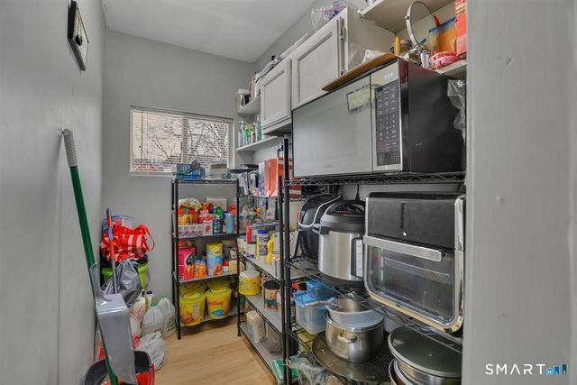 11 Welles Street, Waterbury, CT 06706