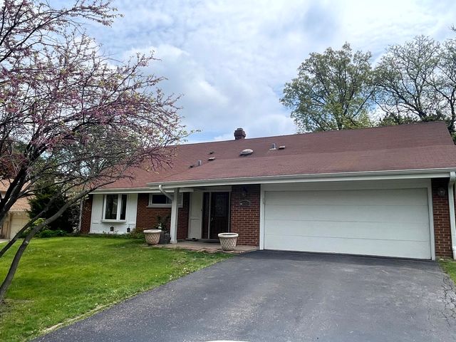 2S525 Lloyd Avenue, Lombard, IL 60148