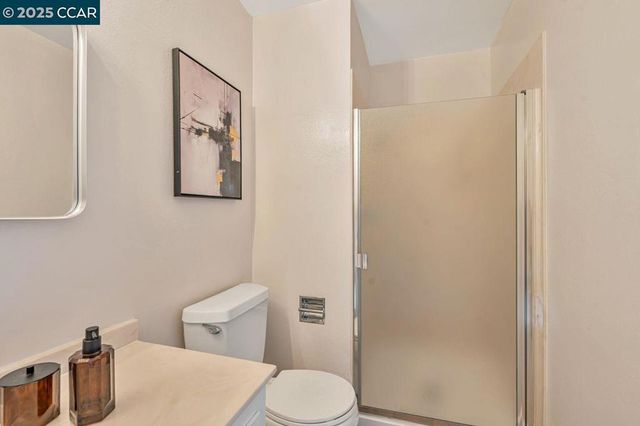 2022 Ascot Dr, Moraga, CA 94556