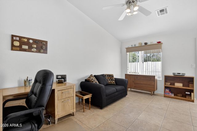 6942 W VIA DEL SOL Drive, Glendale, AZ 85310