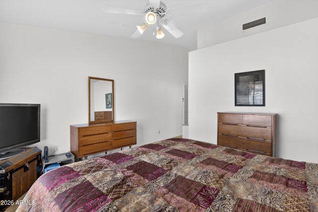 6942 W VIA DEL SOL Drive, Glendale, AZ 85310