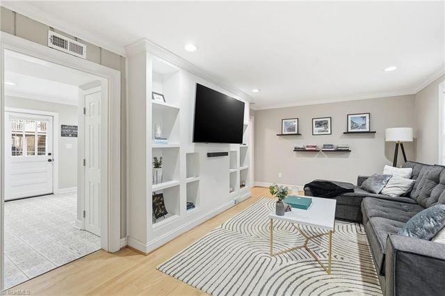 431 Lynn Avenue, Winston-salem, NC 27104