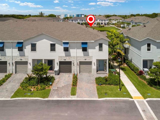 353 NW 8th Court, Pompano Beach, FL 33060