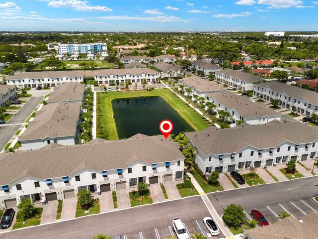 353 NW 8th Court, Pompano Beach, FL 33060