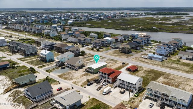 225 Sea Shore Drive, N Topsail Beach, NC 28460