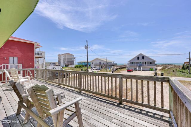 225 Sea Shore Drive, N Topsail Beach, NC 28460