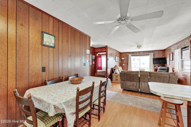 225 Sea Shore Drive, N Topsail Beach, NC 28460