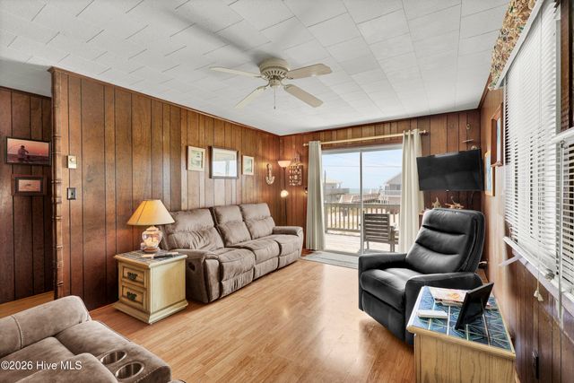 225 Sea Shore Drive, N Topsail Beach, NC 28460
