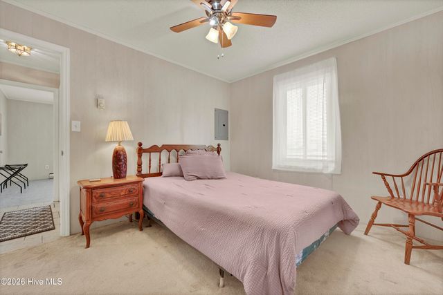 225 Sea Shore Drive, N Topsail Beach, NC 28460