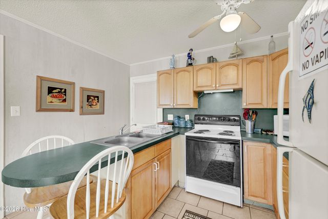 225 Sea Shore Drive, N Topsail Beach, NC 28460
