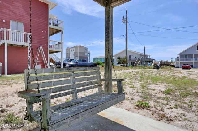 225 Sea Shore Drive, N Topsail Beach, NC 28460