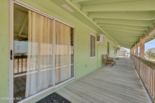 225 Sea Shore Drive, N Topsail Beach, NC 28460