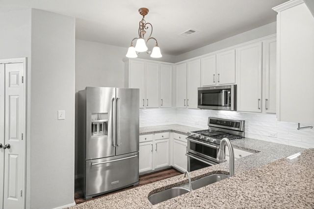 15538 Chaco Canyon Drive, Cypress, TX 77429