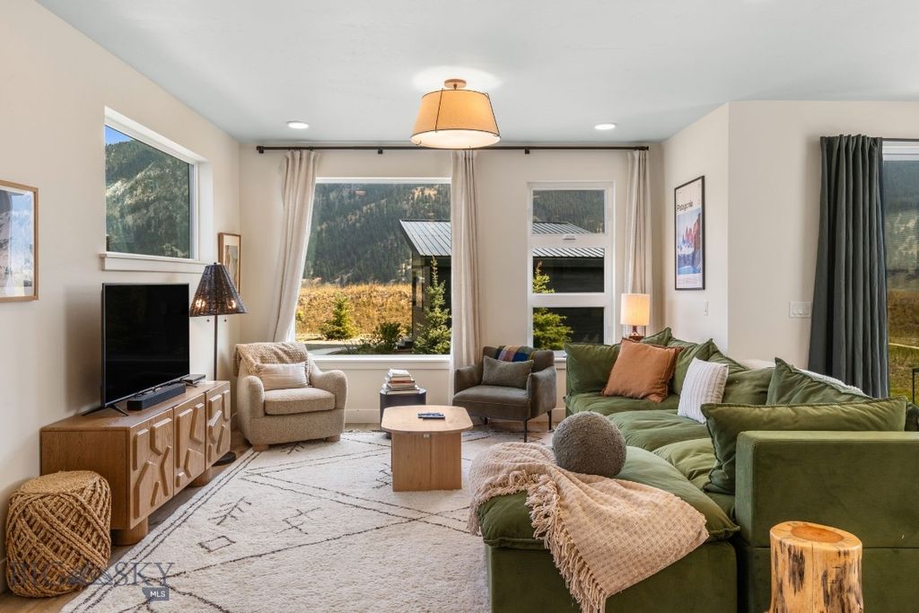 200 Misty Mountain Court, Big Sky, MT 59730 photo 8