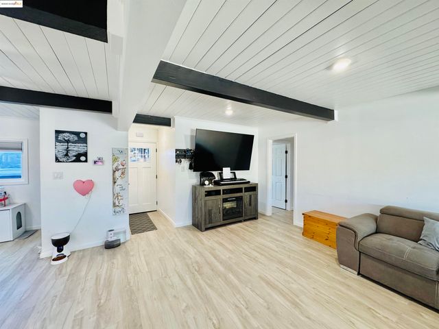 534 Rincon Rd, El Sobrante, CA 94803