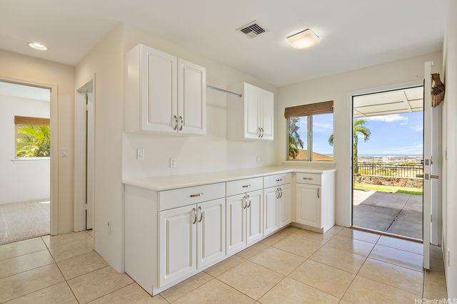 92-1967 Kulihi Street, Kapolei, HI 96707
