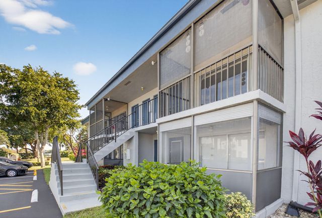 7535 S Oriole Boulevard 206, Delray Beach, FL 33446