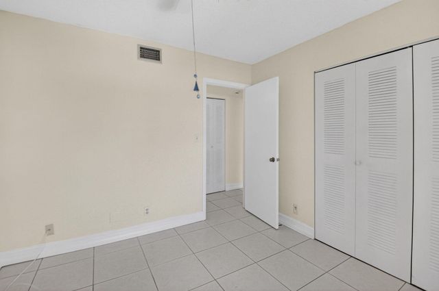 7535 S Oriole Boulevard 206, Delray Beach, FL 33446