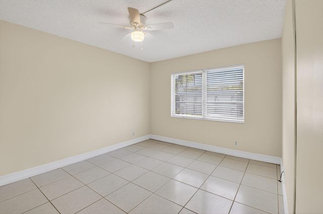 7535 S Oriole Boulevard 206, Delray Beach, FL 33446