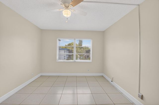 7535 S Oriole Boulevard 206, Delray Beach, FL 33446