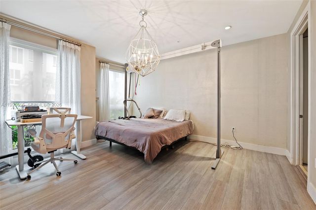 10305 NW 63rd Ter 105, Doral, FL 33178