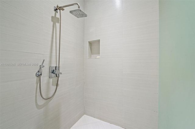 10305 NW 63rd Ter 105, Doral, FL 33178