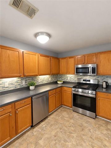 7216 Mountain Laurel Way, Stockbridge, GA 30281