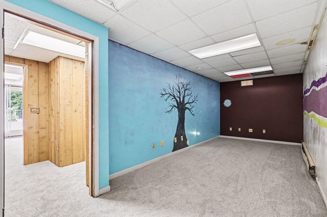 3086 Springbrook Drive, Kalamazoo, MI 49004