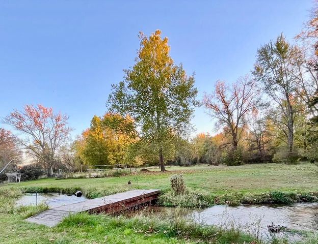 3086 Springbrook Drive, Kalamazoo, MI 49004