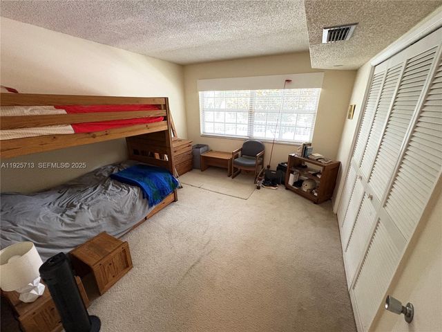 4280 Oaks Ter 203, Pompano Beach, FL 33069