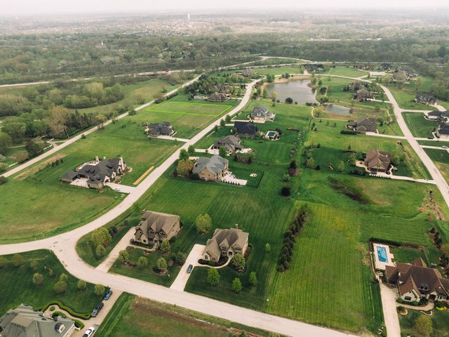 18485 S Pineprairie Drive, Mokena, IL 60448