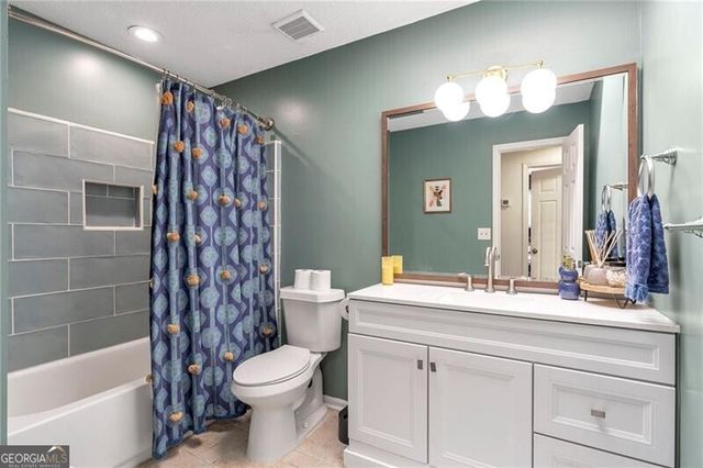 2670 Linnwood Drive SE, Smyrna, GA 30080