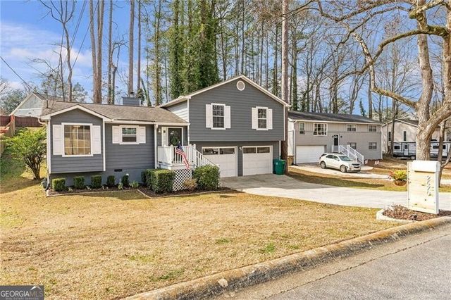 2670 Linnwood Drive SE, Smyrna, GA 30080