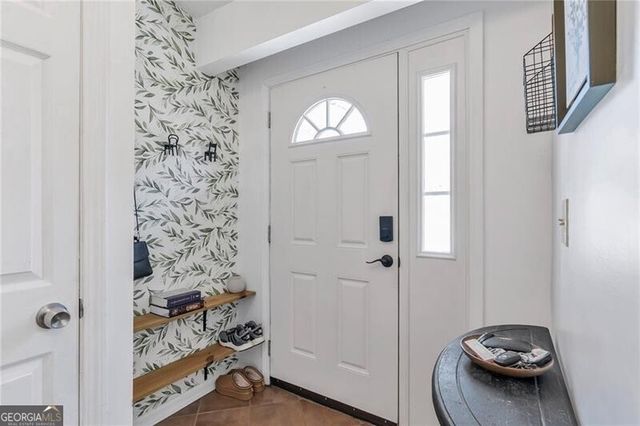 2670 Linnwood Drive SE, Smyrna, GA 30080