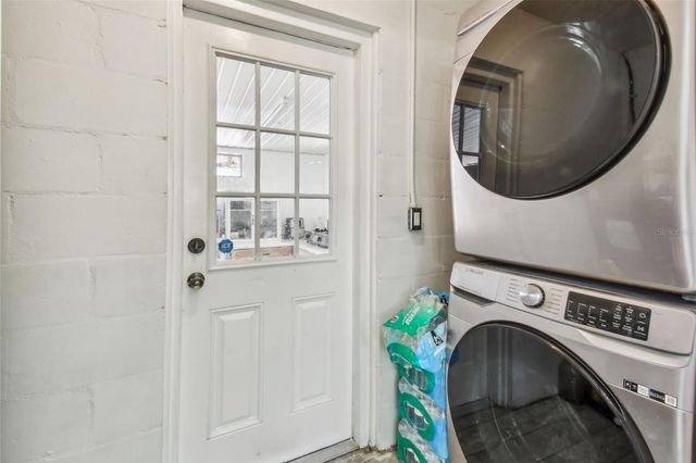 4005 W TYSON AVENUE, Tampa, FL 33611