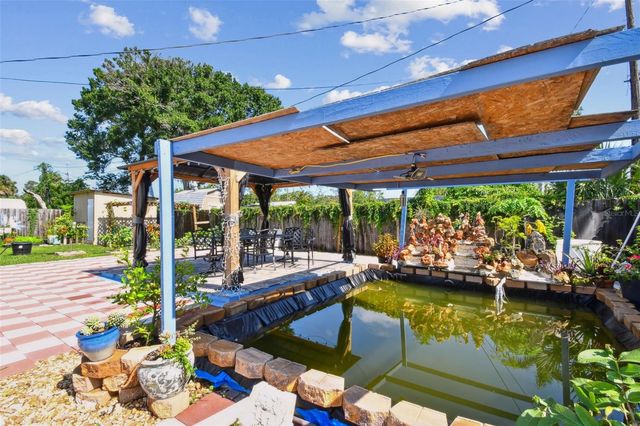 4005 W TYSON AVENUE, Tampa, FL 33611