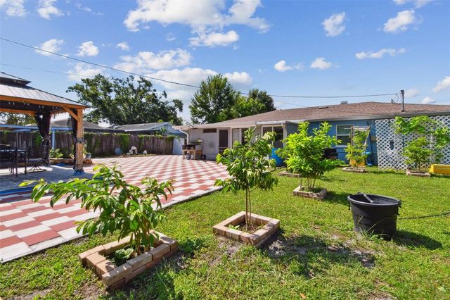 4005 W TYSON AVENUE, Tampa, FL 33611