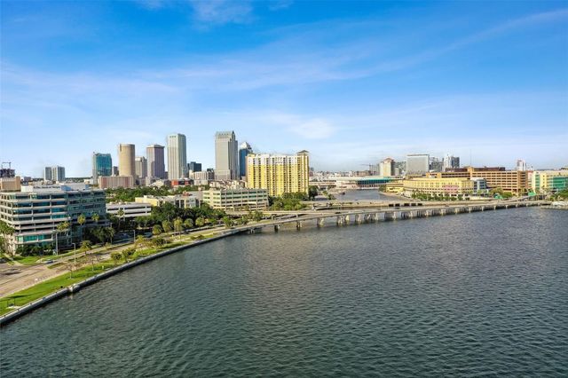 4005 W TYSON AVENUE, Tampa, FL 33611