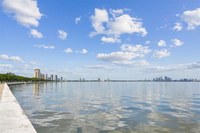 4005 W TYSON AVENUE, Tampa, FL 33611