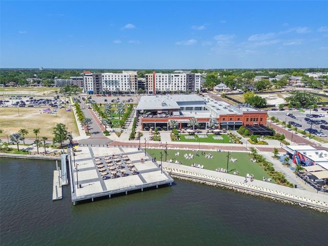 4005 W TYSON AVENUE, Tampa, FL 33611