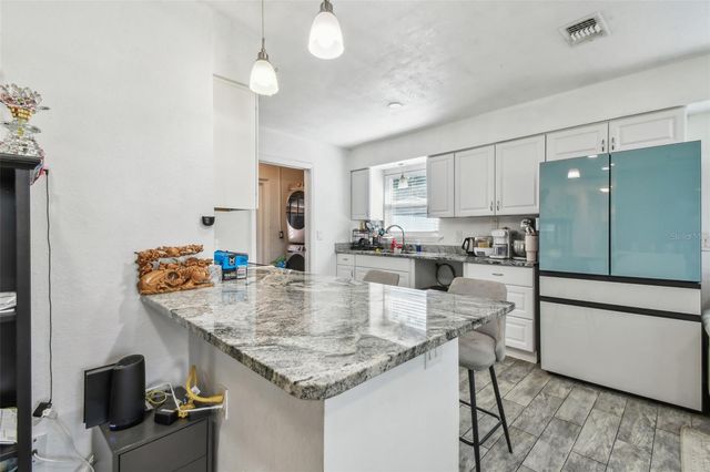 4005 W TYSON AVENUE, Tampa, FL 33611