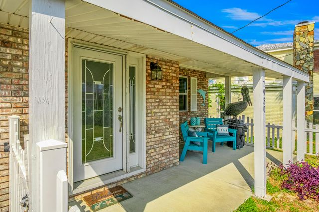 7930 S Lagoon Drive, Panama City Beach, FL 32408