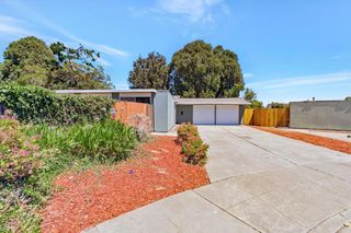 106 Eliza Court, Foster City, CA 94404