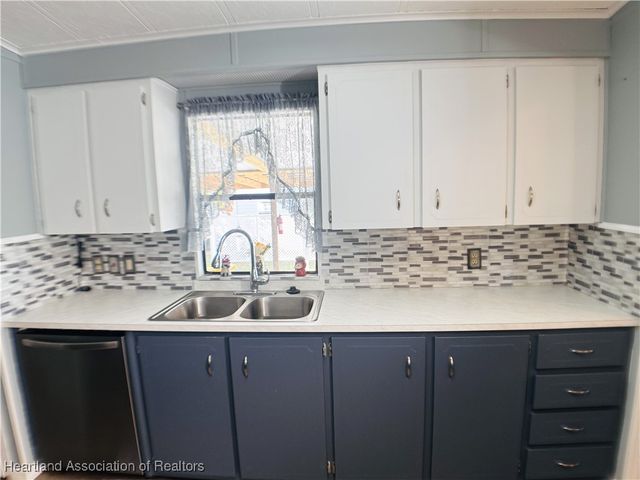 1419 Abbey Lane, Sebring, FL 33870