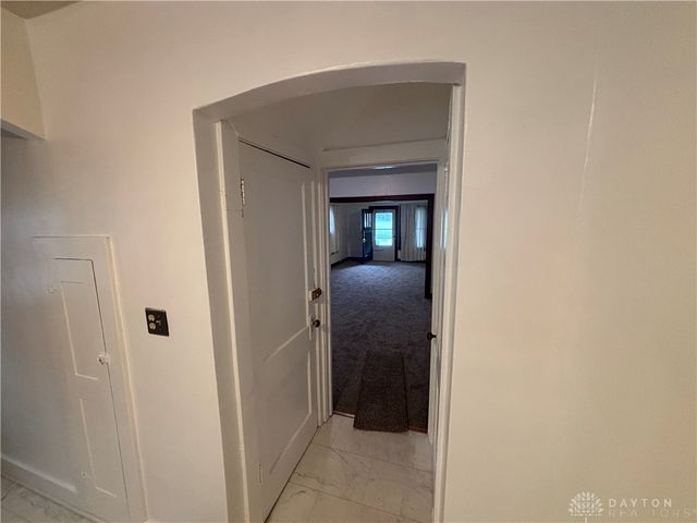 4207 S Dixie Drive, Moraine, OH 45439