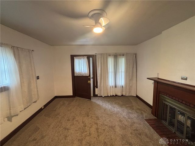 4207 S Dixie Drive, Moraine, OH 45439