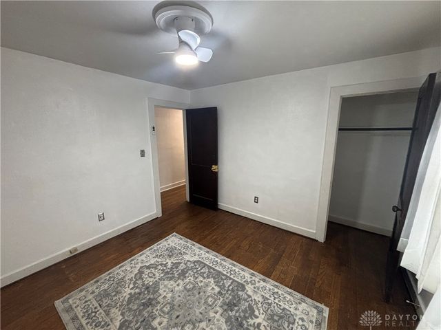 4207 S Dixie Drive, Moraine, OH 45439