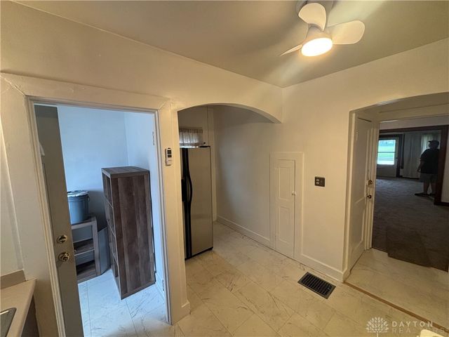 4207 S Dixie Drive, Moraine, OH 45439